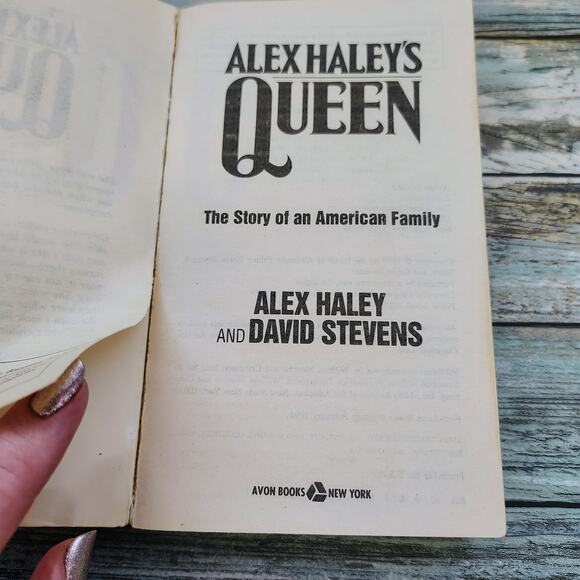 Queen by Alex Haley Vtg 1993 Avon Paperback Novel 1st Ed Print *Acceptable* - Picture 6 of 14